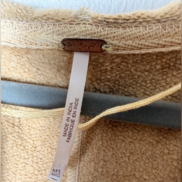 Free People Wildside Embroidered Hooded Poncho Jacket Size M/L - Picture 5 of 14